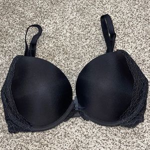 Victoria’s Secret Dream Angels push-up 32DD Black